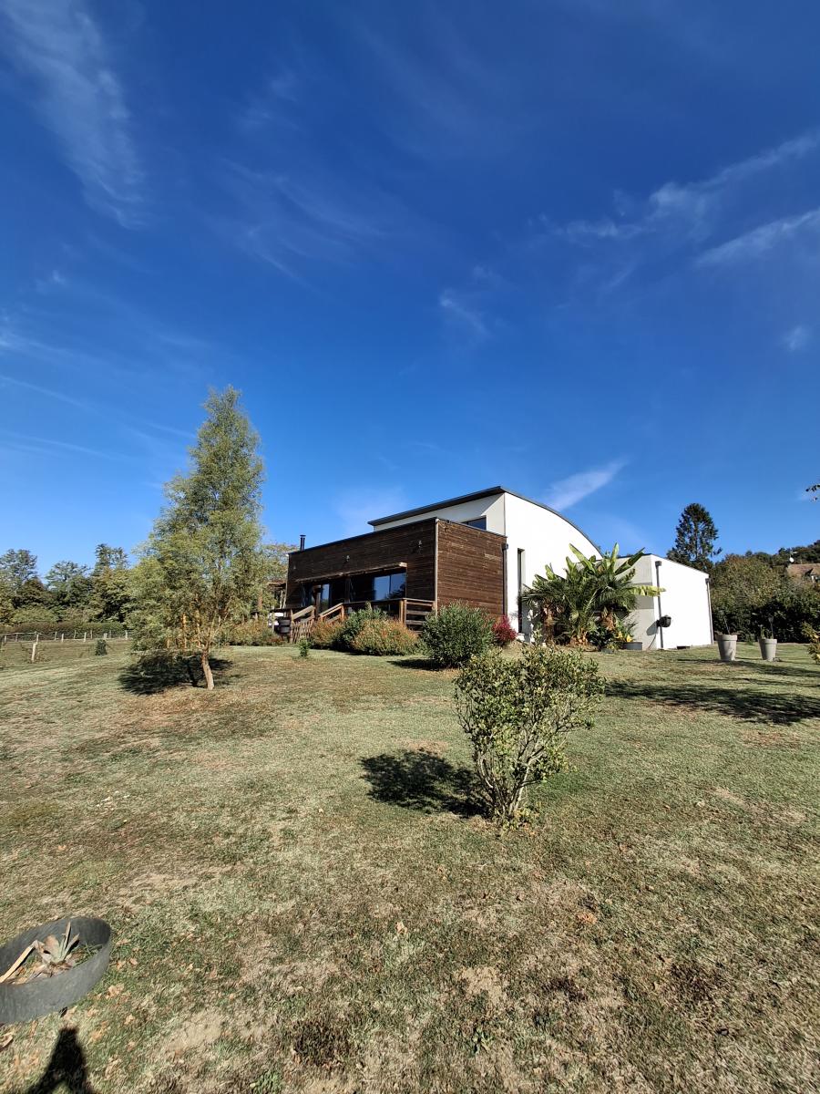 Maison 5 pièces 228 m² · à La Flèche · 228 m² · 520 000 €