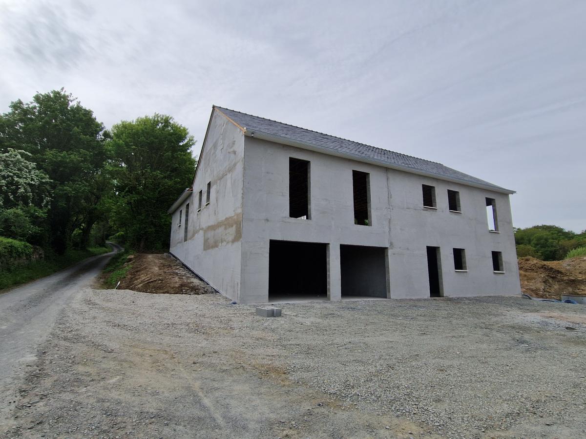 Maison 8 pièces 235 m² · à Blaison-Saint-Sulpice · 235 m² · 272 341 €