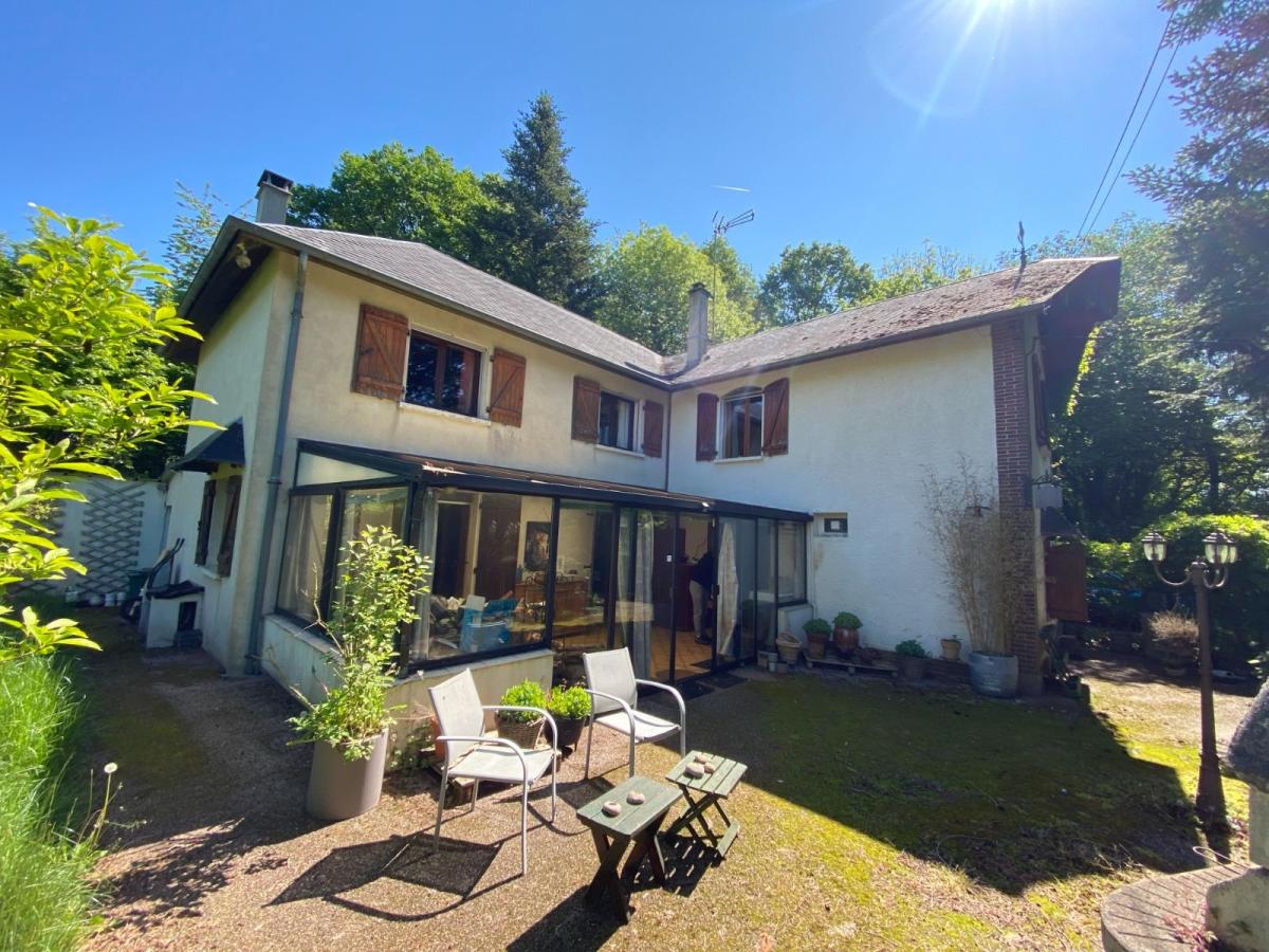Maison 7 pièces 172 m² · à Échauffour · 172 m² · 181 300 €