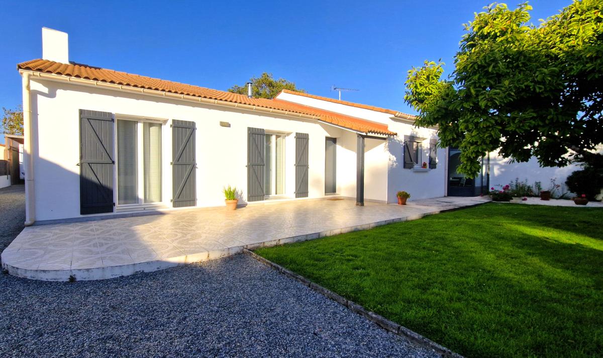 Maison 4 pièces 121 m² · à Saint-Viaud · 121 m² · 339 000 €