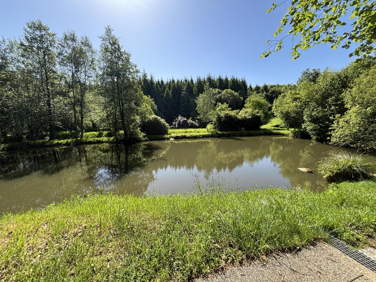 Réseau des notaires · à Noues de Sienne · 168 800 €