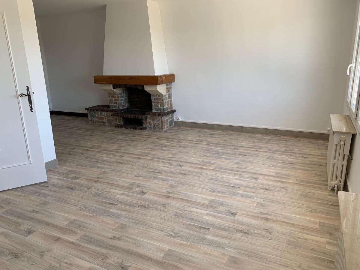 Maison 4 pièces 120 m² · à Lens · 120 m² · 880 €/mois