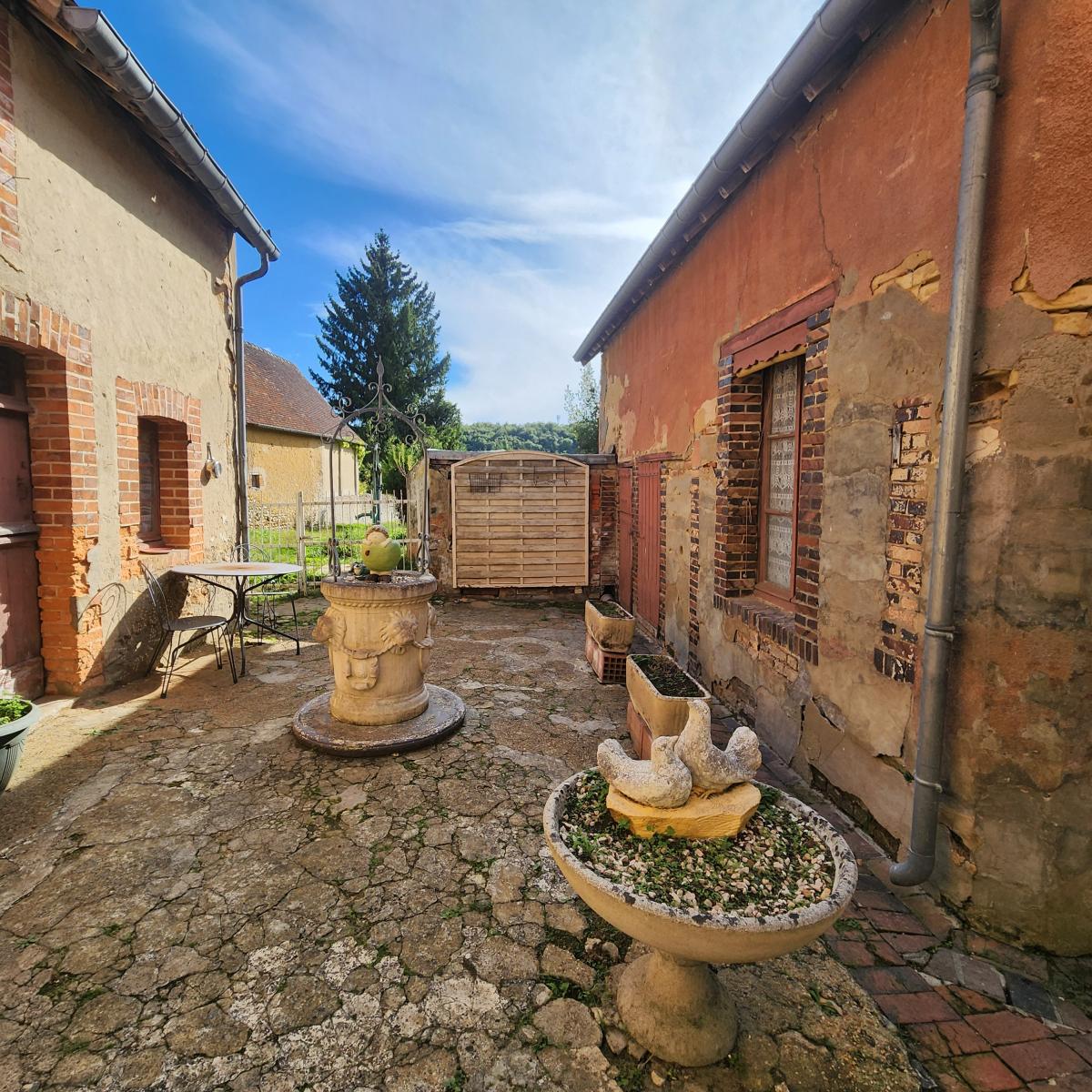 Maison 5 pièces 74 m² · à Saint-Aubin-des-Coudrais · 73,9 m² · 53 000 €