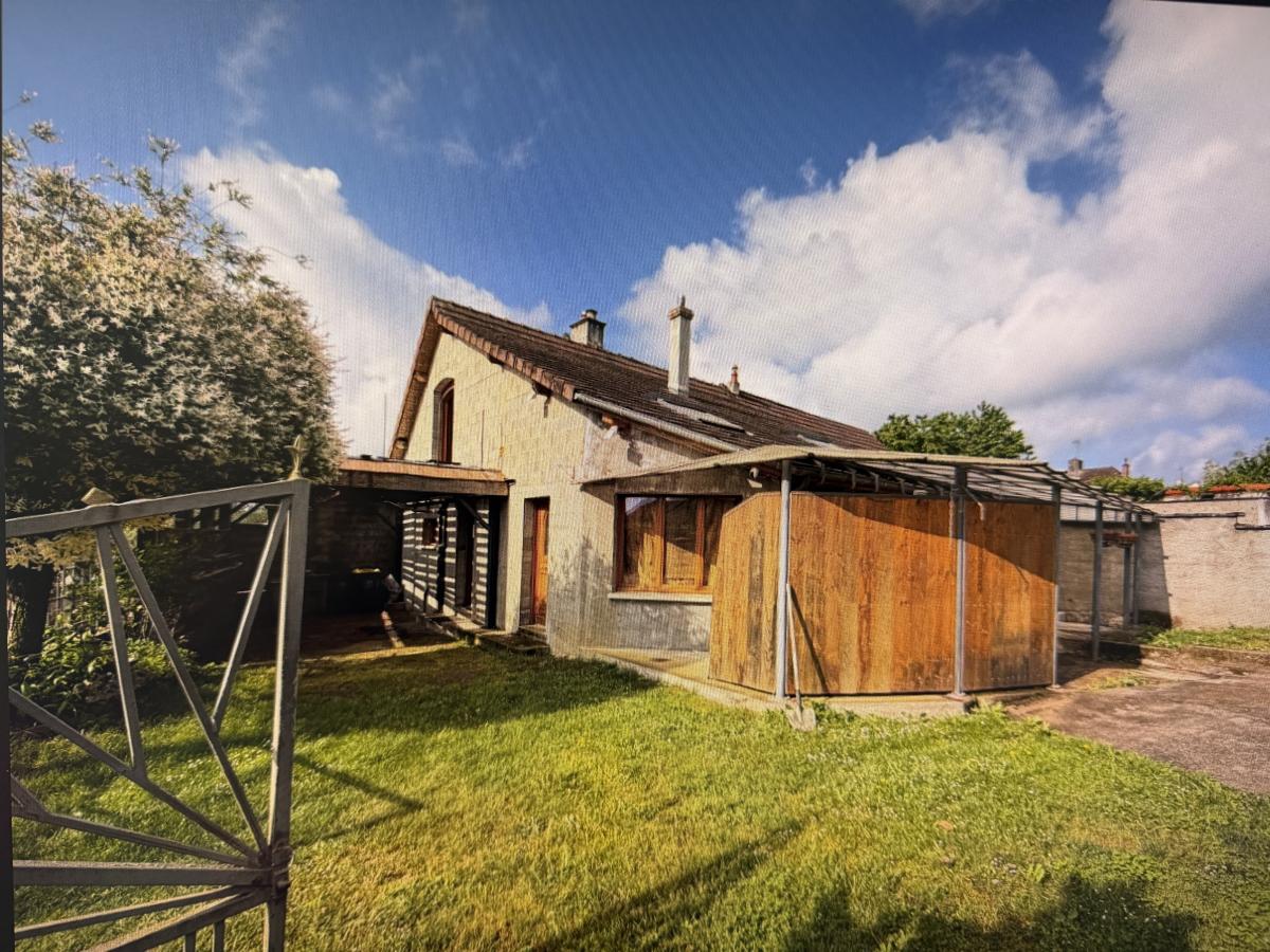 Maison 4 pièces 110 m² · à Drambon · 110 m² · 160 000 €