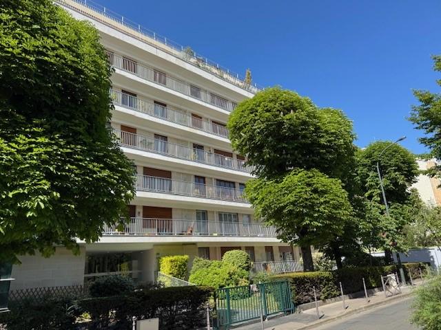 Appartement 4 pièces 86 m² · à Courbevoie · 85,5 m² · 649 000 €