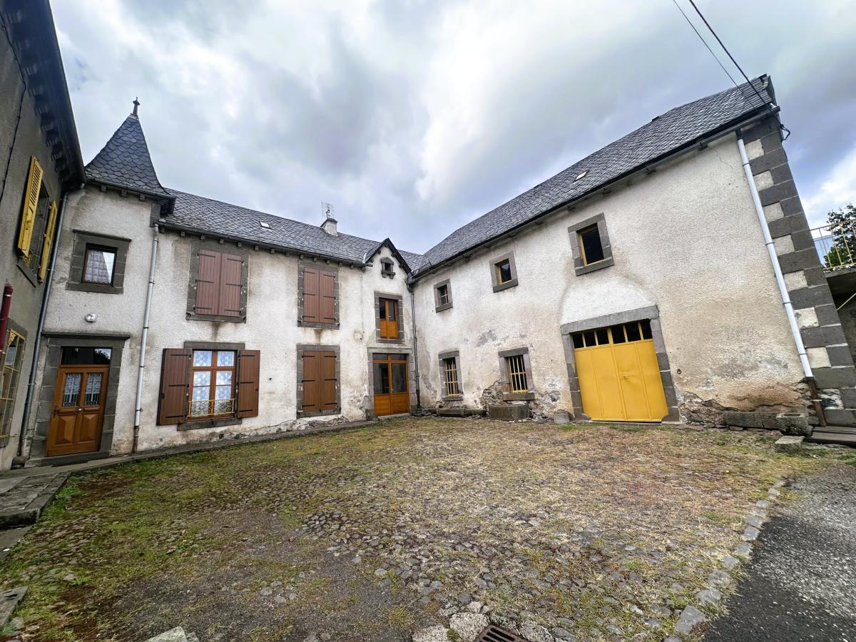 Maison 4 pièces 88 m² · à Paulhac · 88 m² · 106 000 €