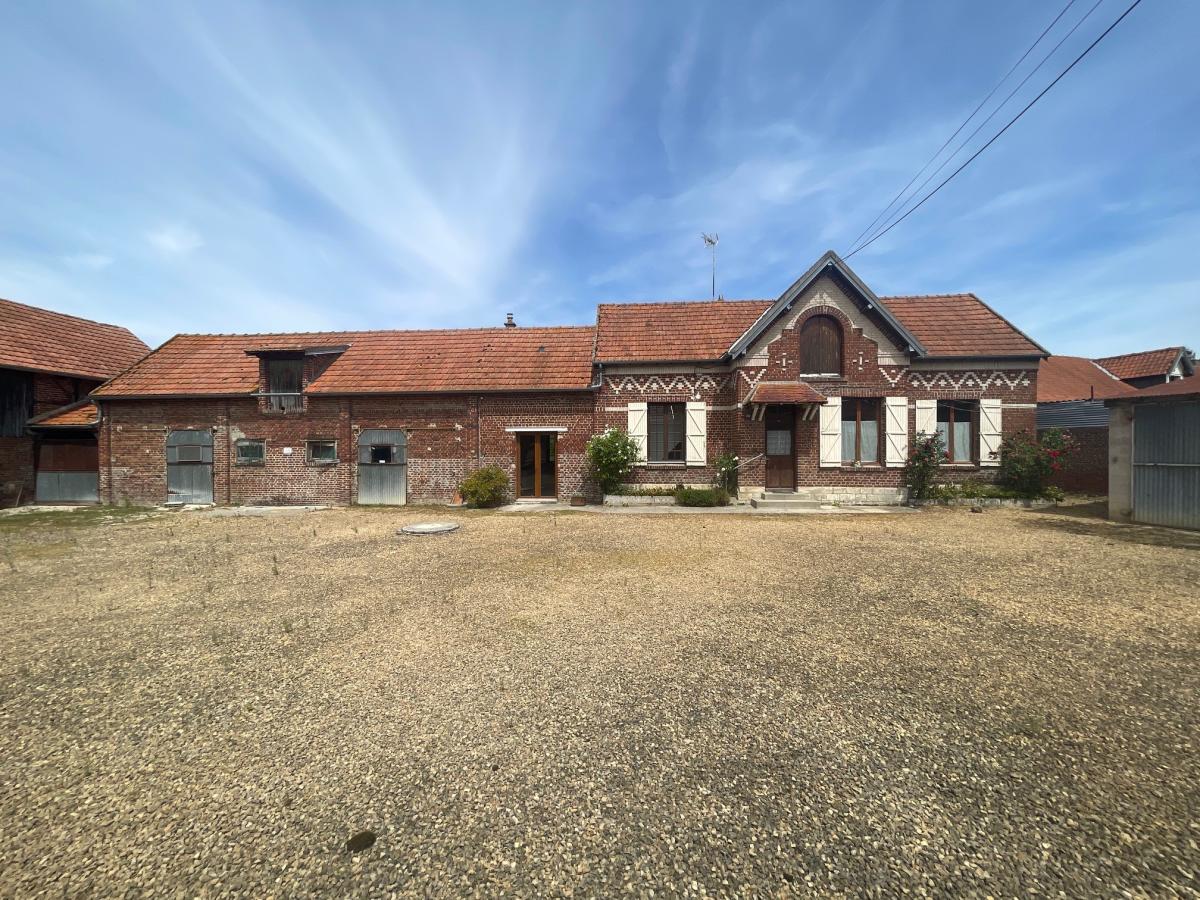 Maison 3 pièces 90 m² · à Plessis-de-Roye · 90 m² · 160 000 €