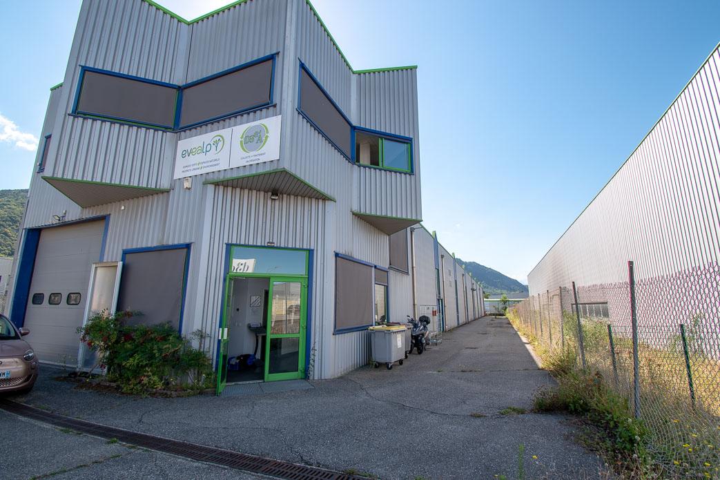 Réseau des notaires · à Barby · 920 m² · 986 000 €