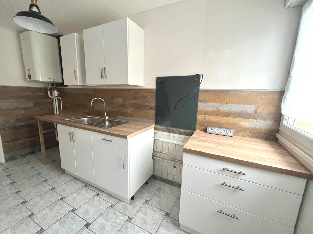 Appartement 4 pièces 76 m² · à Reims · 76 m² · 725 €/mois