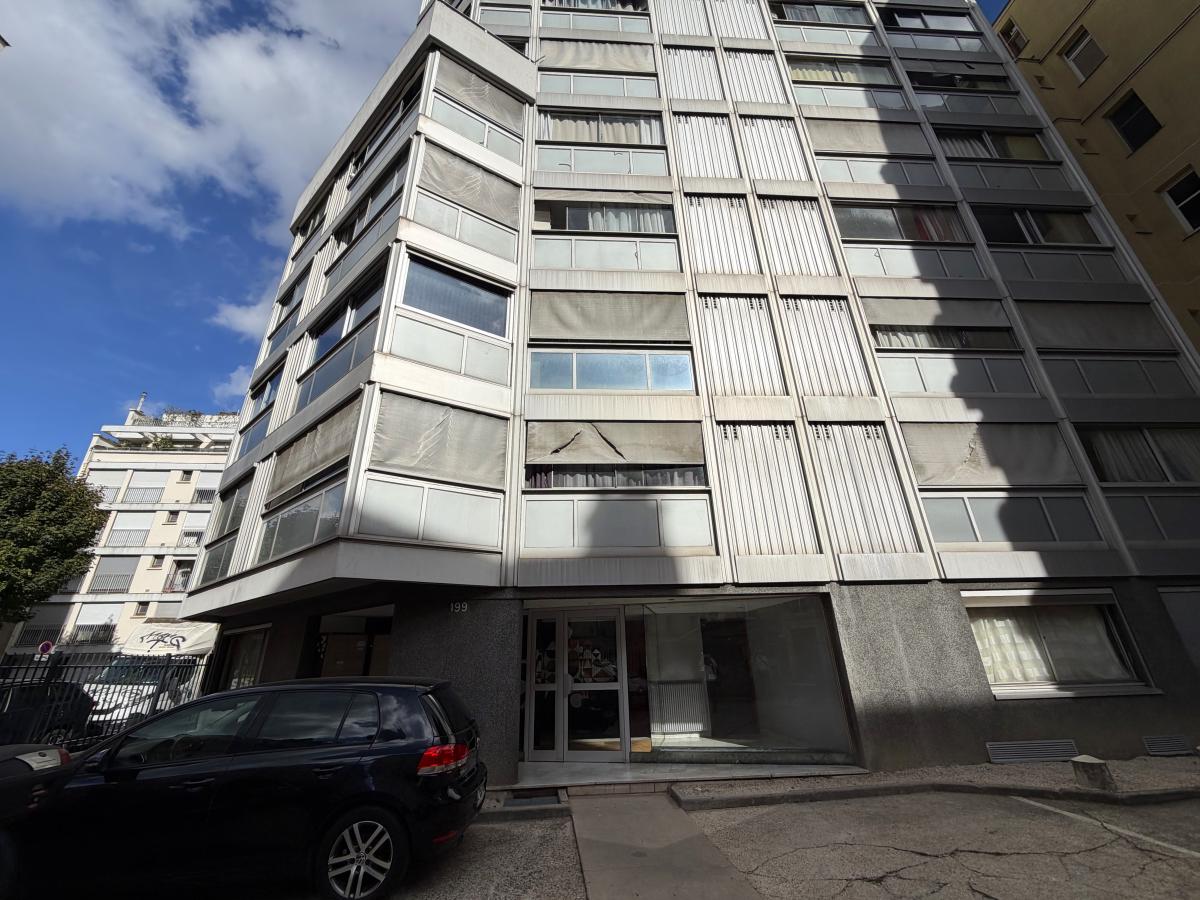 Appartement 1 pièce 20 m² · à Paris 15e Arrondissement · 19,8 m² · 165 000 €