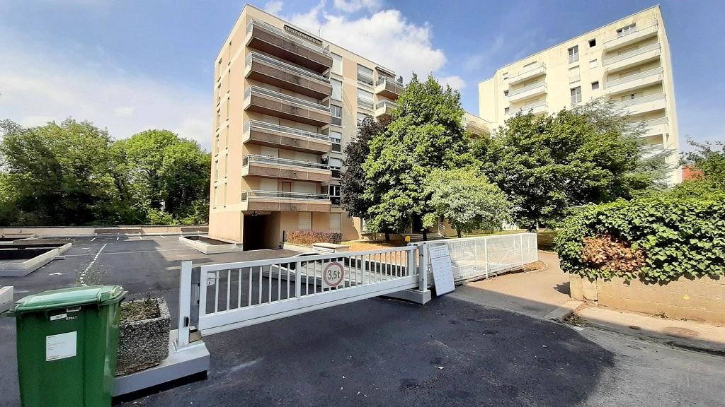 Appartement 3 pièces 66 m² · à Nancy · 65,8 m² · 135 000 €