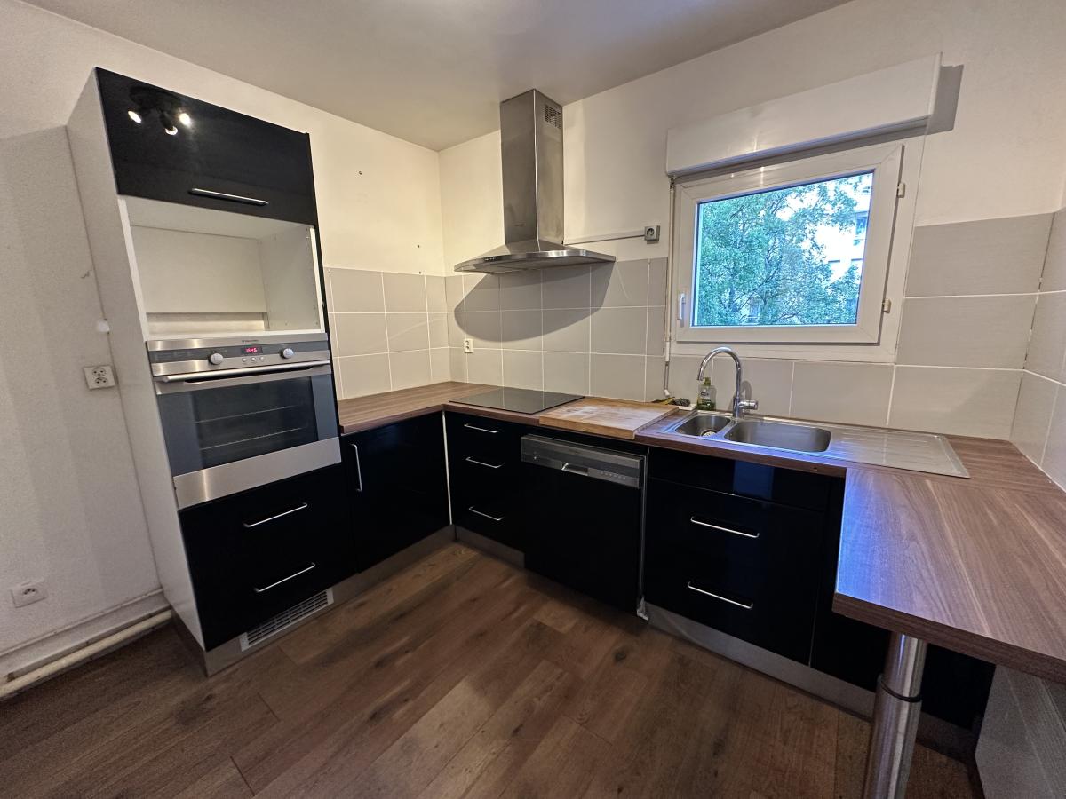 Appartement 2 pièces 50 m² · à Épernay · 49,6 m² · 127 000 €