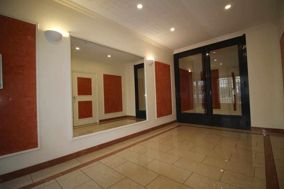 Appartement 2 pièces 68 m² · à Ozoir-la-Ferrière · 67,7 m² · 270 400 €