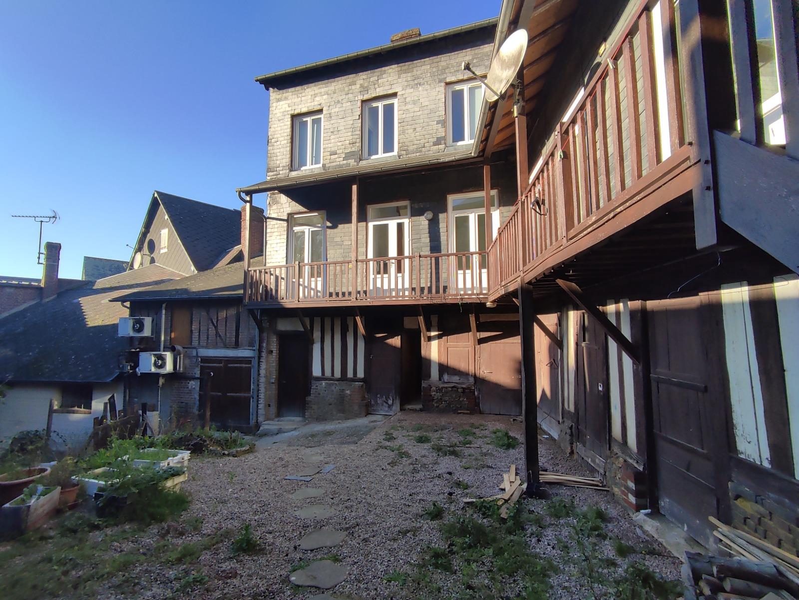 Immeuble 2 pièces 91 m² · à Cormeilles · 91 m² · 238 000 €