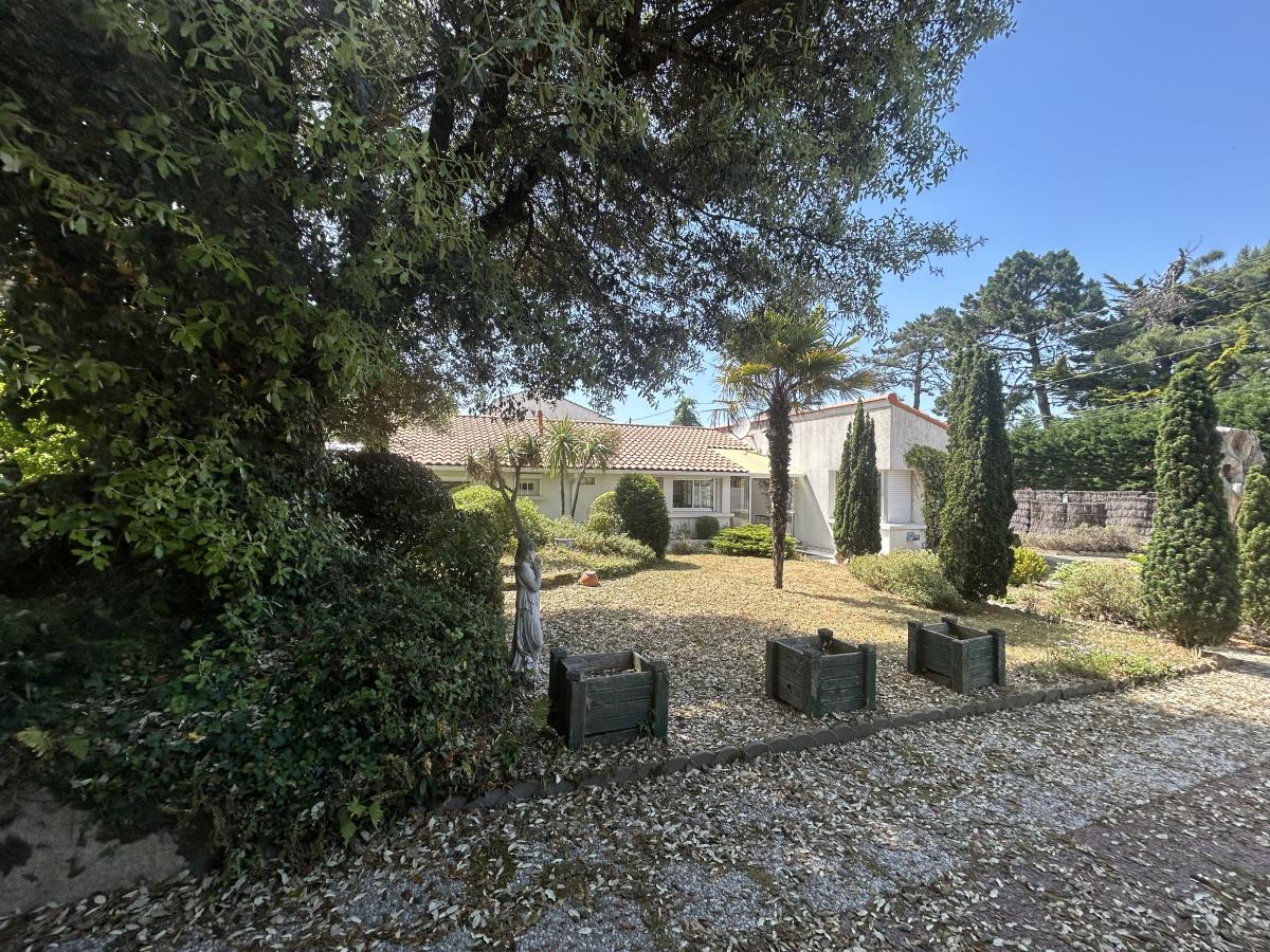 Maison 5 pièces 122 m² · à Saint-Hilaire-de-Riez · 122 m² · 272 600 €