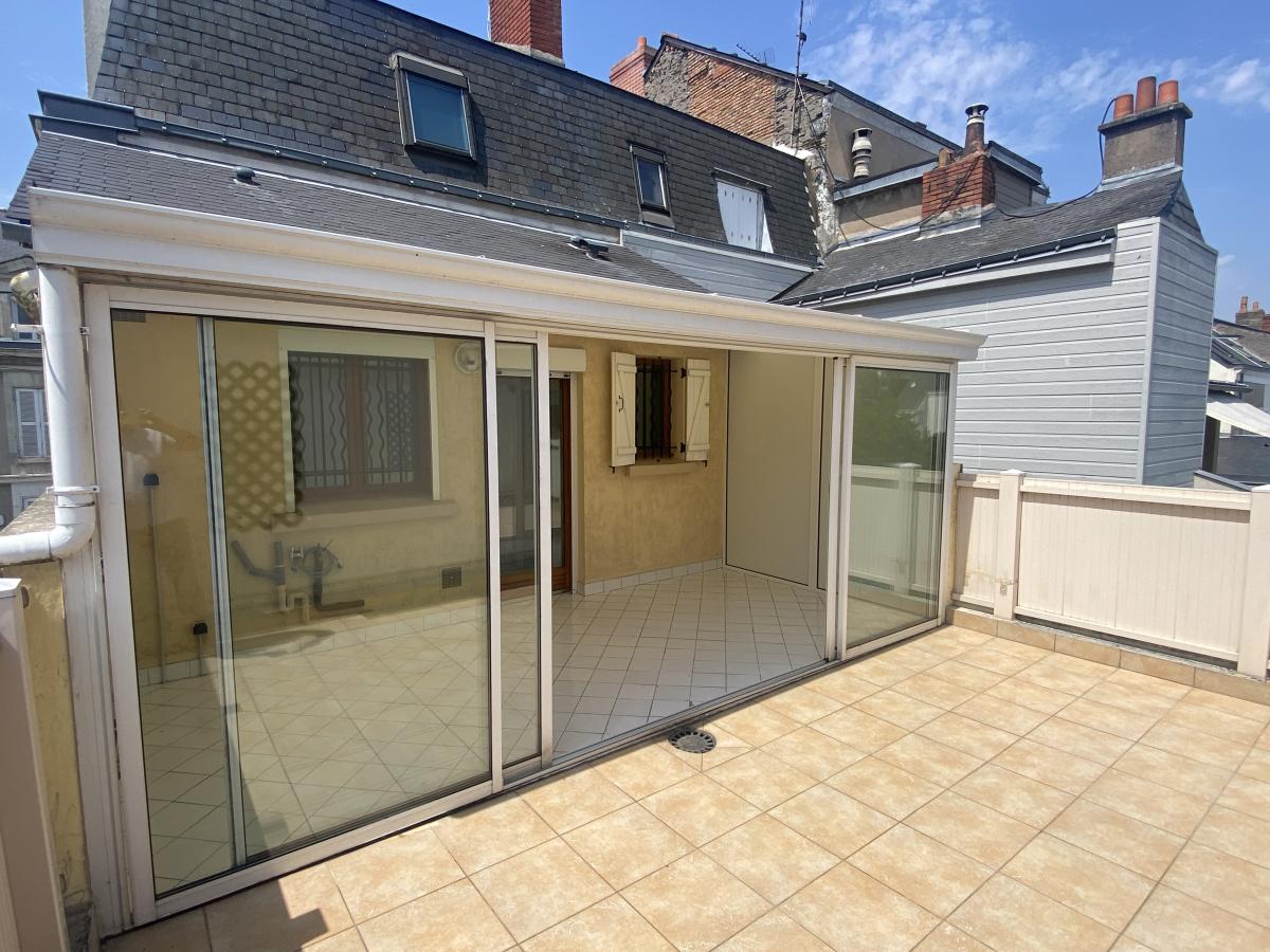 Immeuble 3 pièces 120 m² · à Angers · 120 m² · 265 000 €