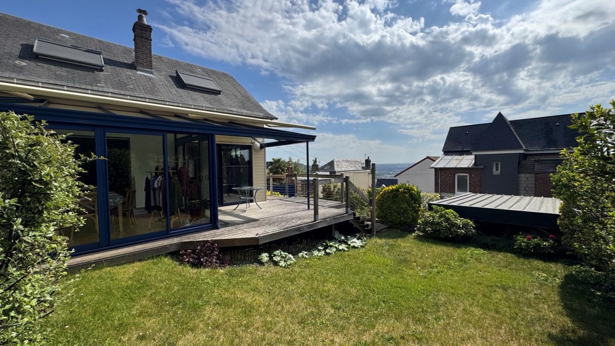 Maison 6 pièces 82 m² · à Rouen · 81,5 m² · 325 500 €