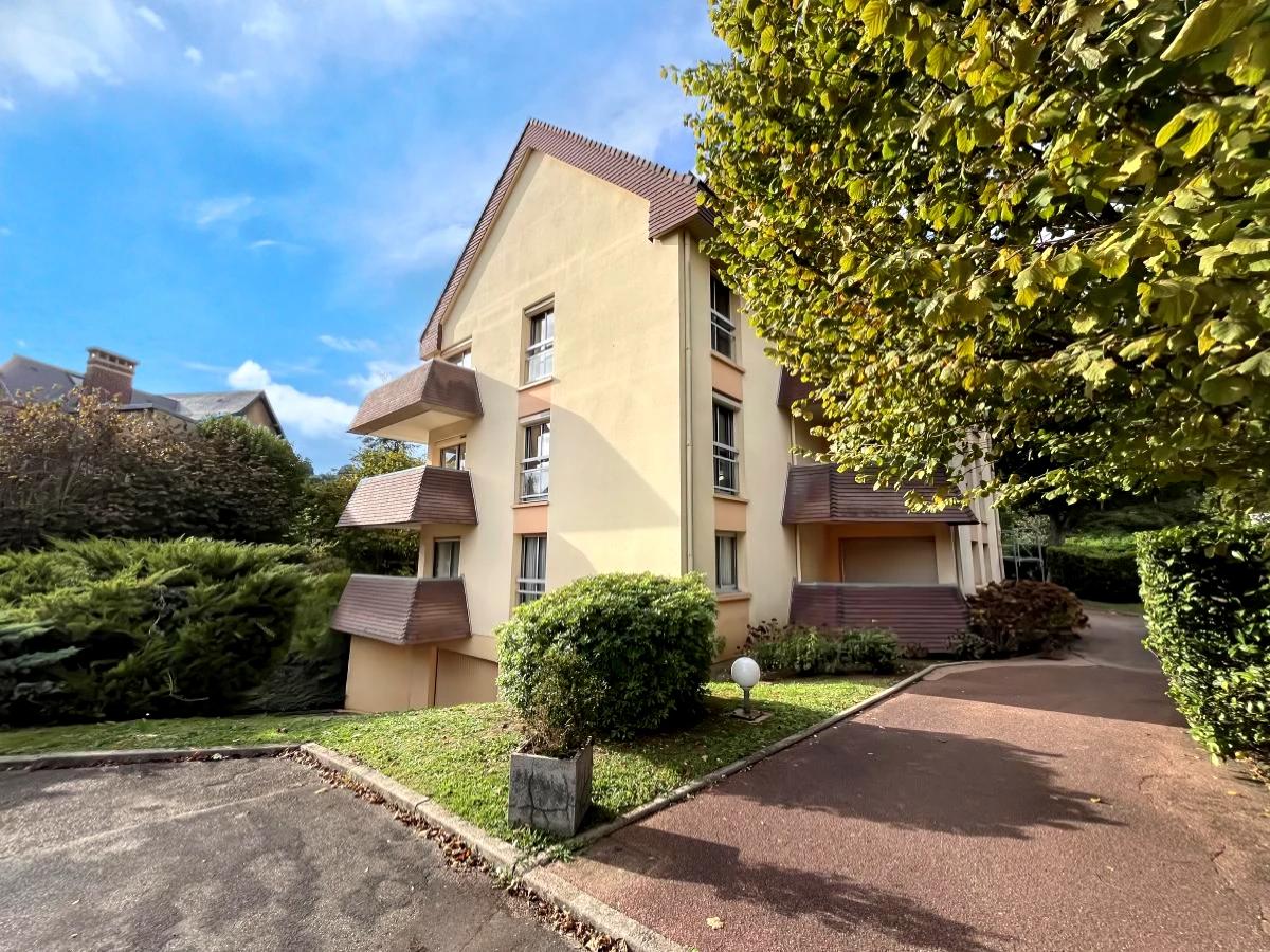 Appartement 4 pièces 99 m² · à Mont-Saint-Aignan · 99 m² · 270 000 €