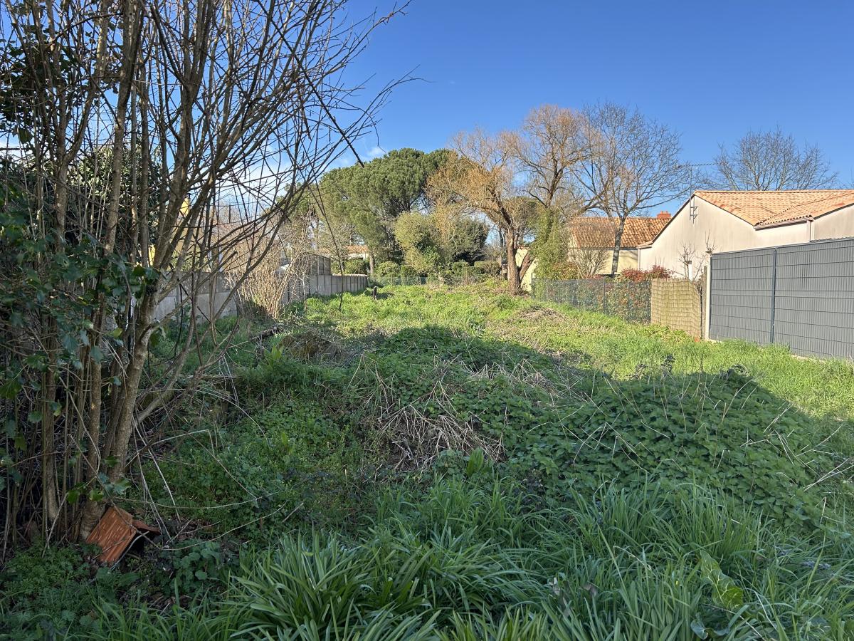 Réseau des notaires · à Le Pellerin · 137 800 €