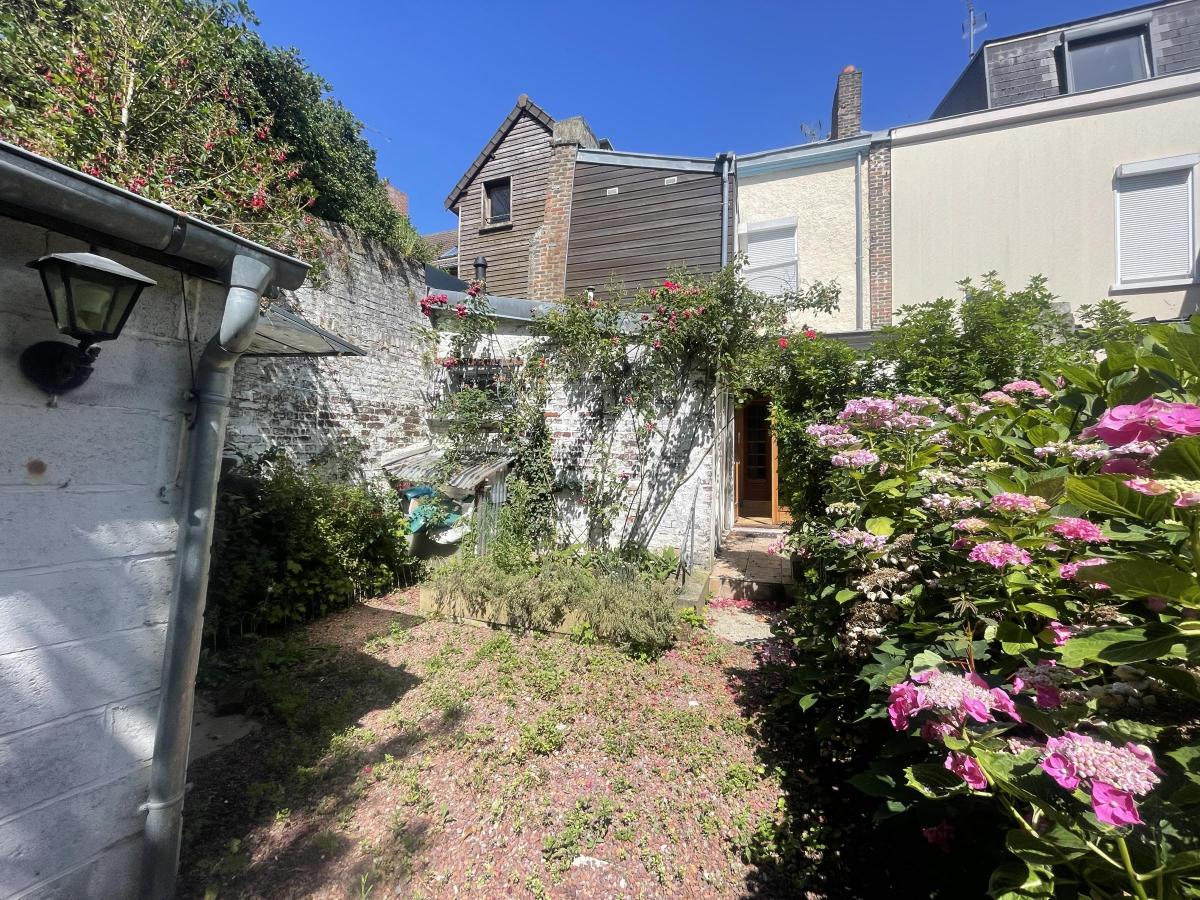 Maison 5 pièces 121 m² · à Amiens · 121 m² · 231 000 €
