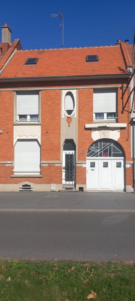 Maison 6 pièces 132 m² · à Cambrai · 132 m² · 251 520 €