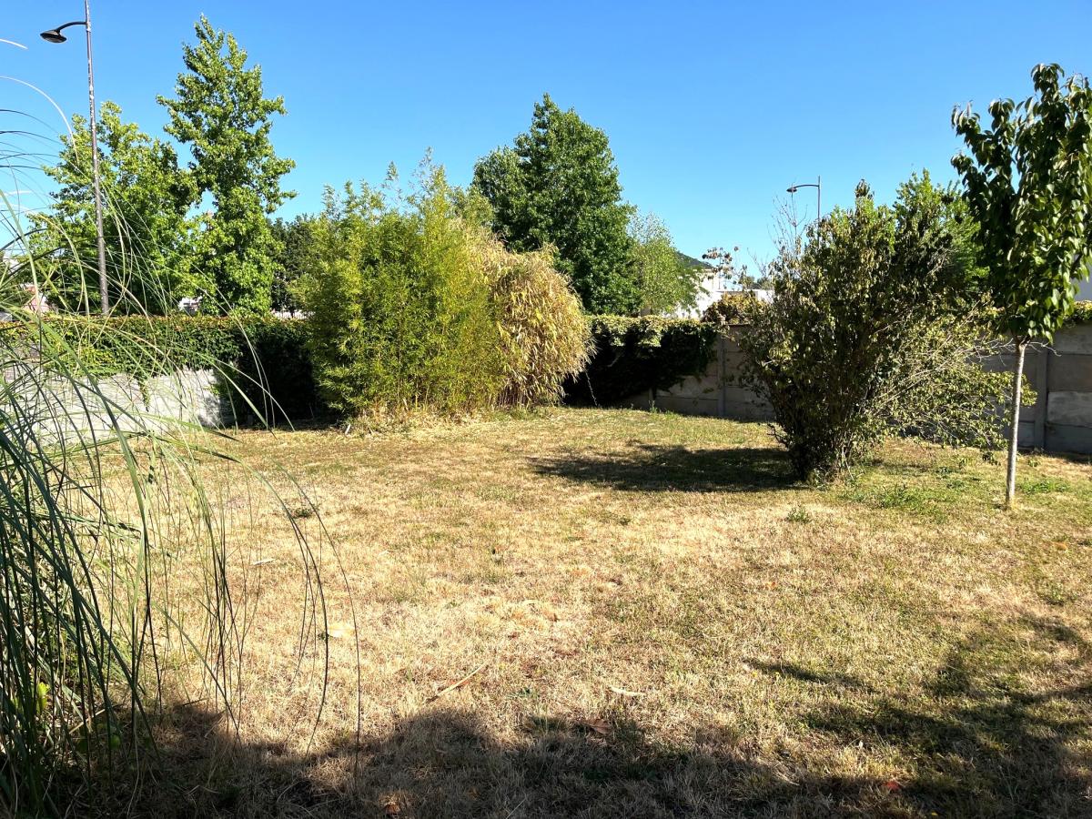 Réseau des notaires · à Saint-Fulgent · 39 000 €
