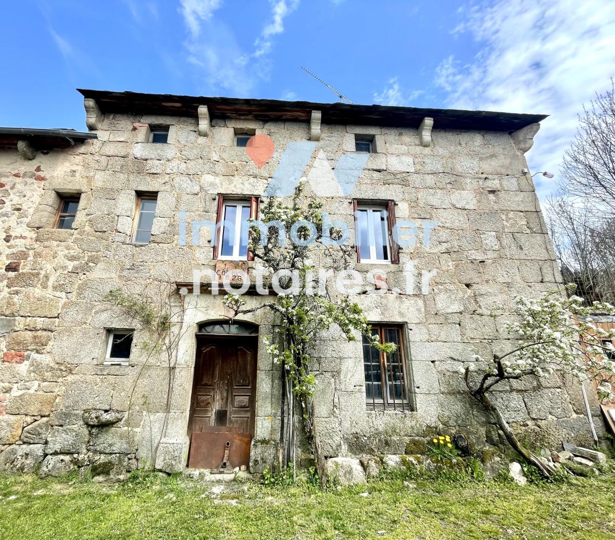 Maison 56 m² · à Saint-Alban-sur-Limagnole · 56 m² · 66 000 €