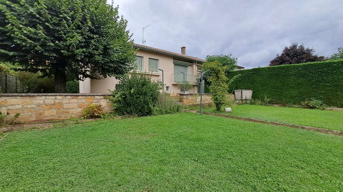 Maison 6 pièces 114 m² · à Villefranche-sur-Saône · 114 m² · 270 000 €