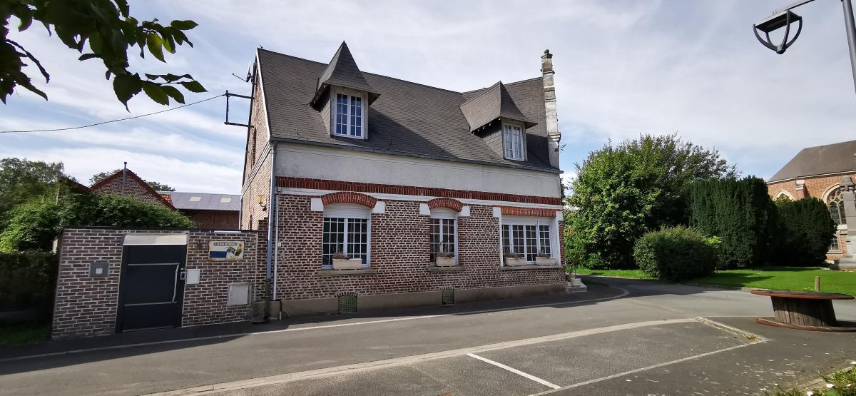 Immeuble 10 pièces 324 m² · à Bapaume · 323,6 m² · 544 960 €
