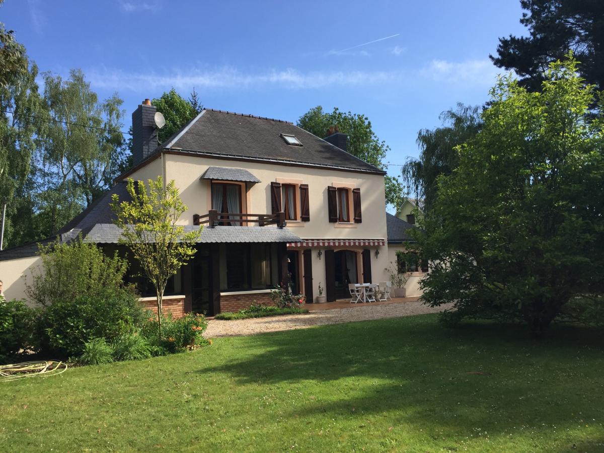 Maison 7 pièces 144 m² · à Saint-Gildas-des-Bois · 144,4 m² · 261 250 €