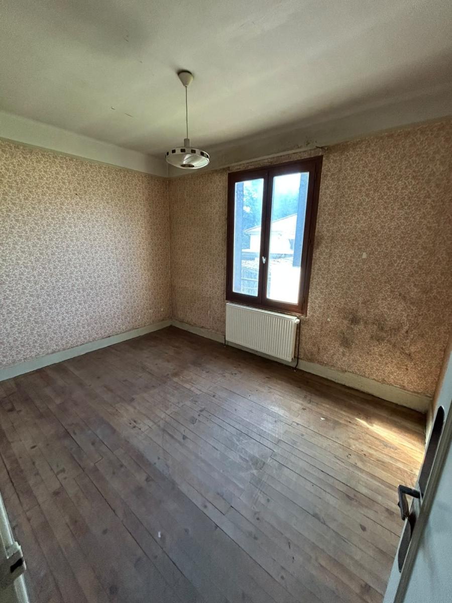 Maison 75 m² · à Chasse-sur-Rhône · 75 m² · 145 000 €