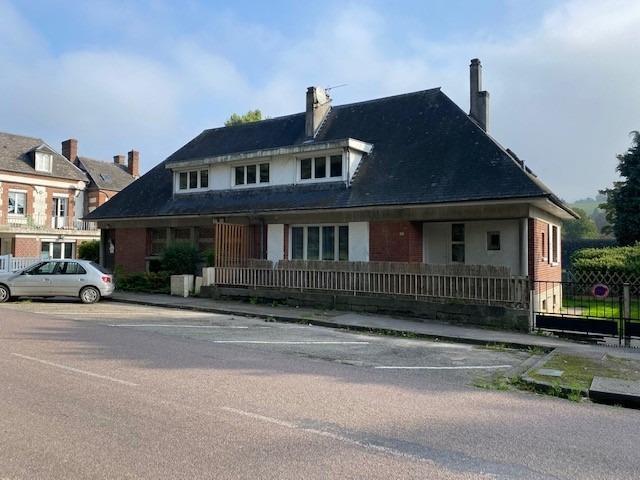 Maison 8 pièces 176 m² · à Longueville-sur-Scie · 175,7 m² · 189 000 €