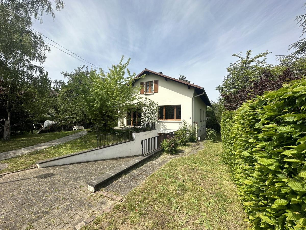 Maison 5 pièces 90 m² · à Mulhouse · 90 m² · 299 980 €