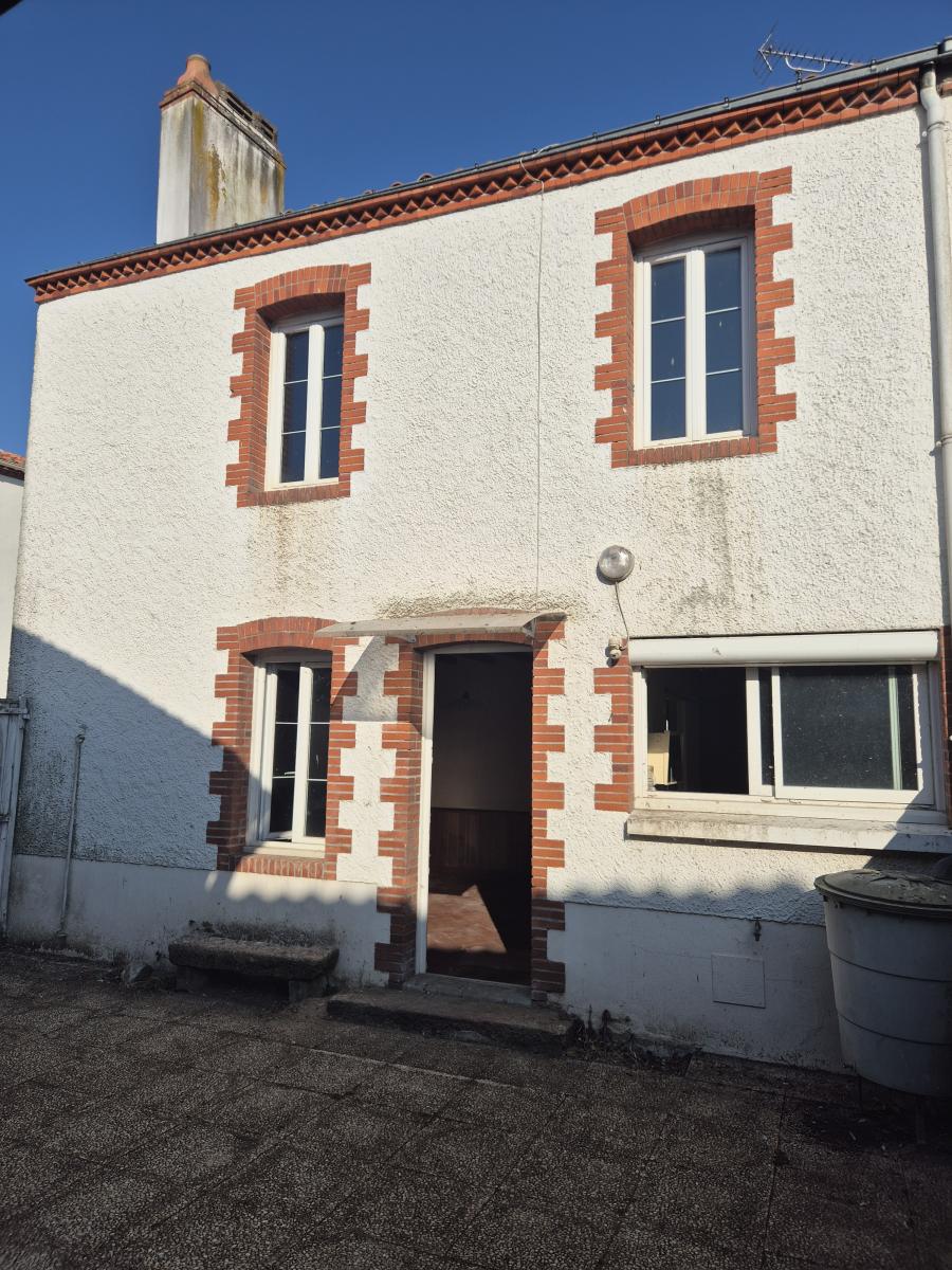 Maison 106 m² · à L'Herbergement · 105,9 m² · 131 000 €