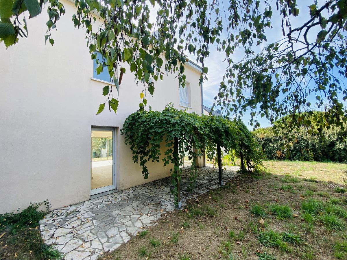 Maison 6 pièces 184 m² · à Saint-Herblain · 183,6 m² · 477 940 €
