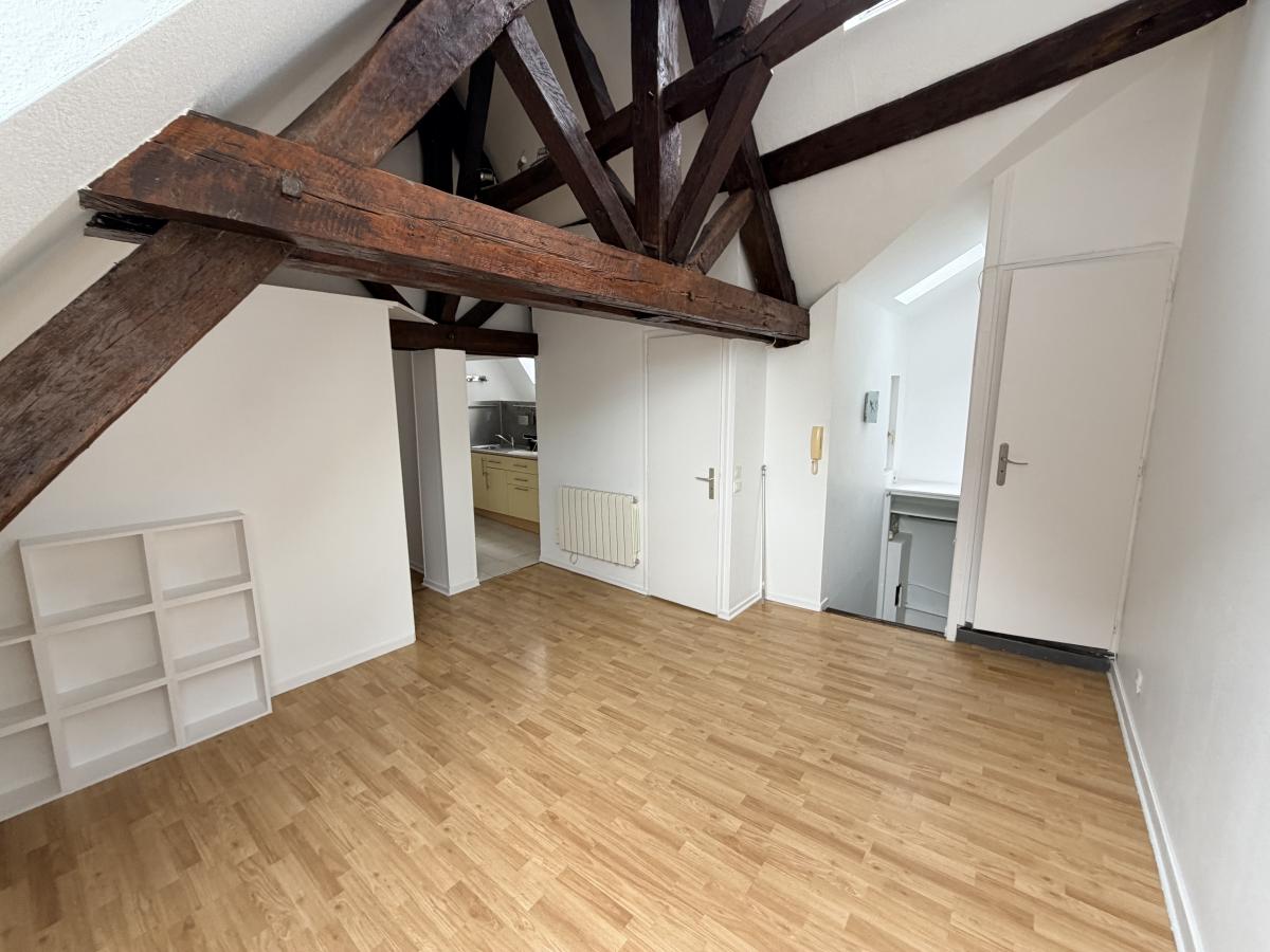 Appartement 1 pièce 26 m² · à Dijon · 26,1 m² · 115 000 €