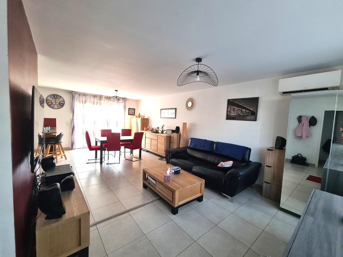 Maison 4 pièces 84 m² · à Aimargues · 84,4 m² · 236 000 €