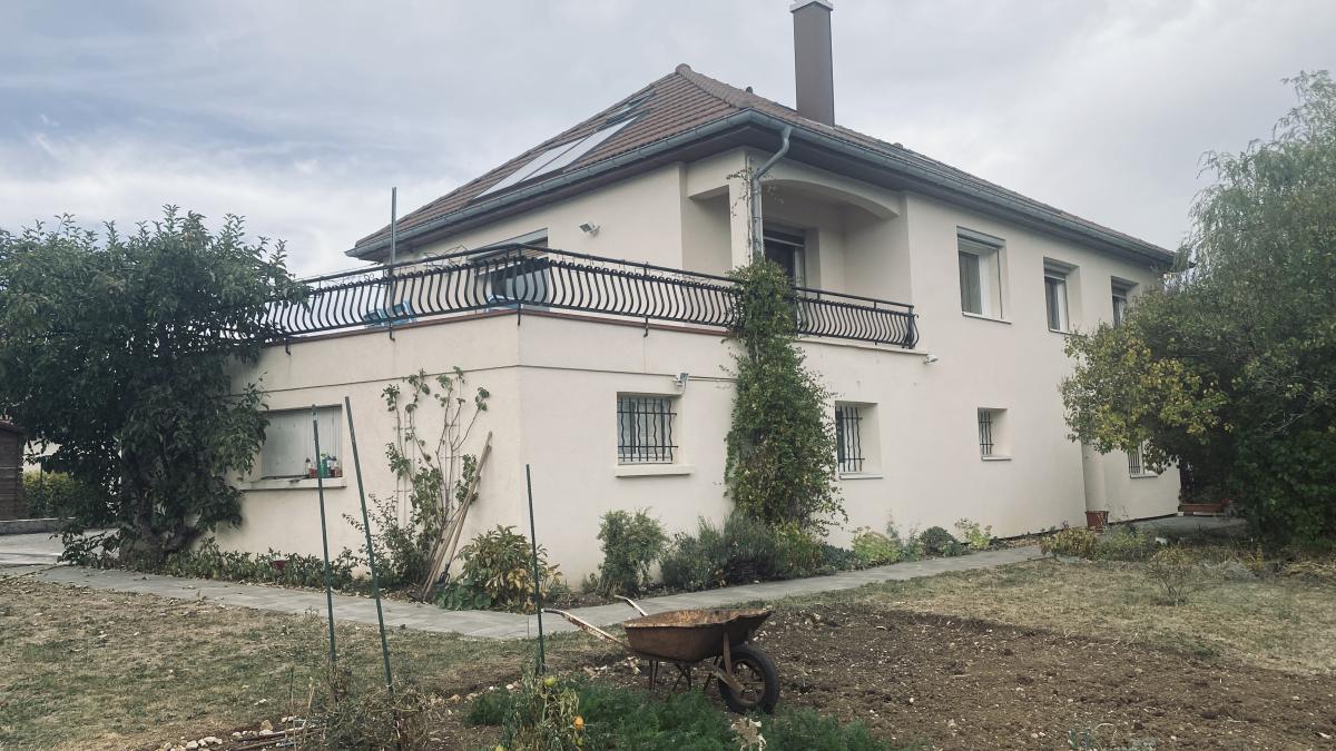 Maison 9 pièces 172 m² · à Pontarlier · 171,6 m² · 450 000 €
