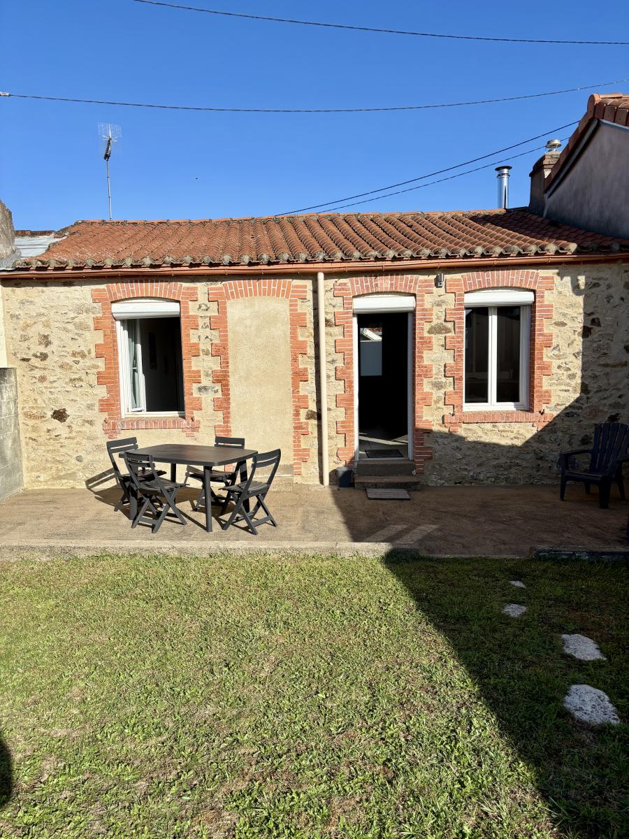 Maison 5 pièces 87 m² · à Saint-Christophe-du-Bois · 87,2 m² · 231 000 €