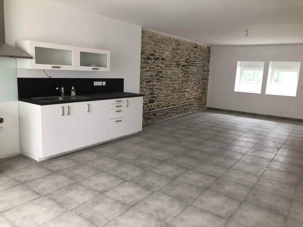 Appartement 3 pièces 93 m² · à Brevans · 92,8 m² · 1 000 €/mois