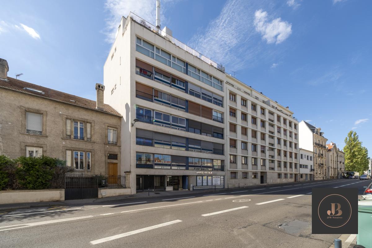 Appartement 4 pièces 95 m² · à Nancy · 94,5 m² · 149 500 €