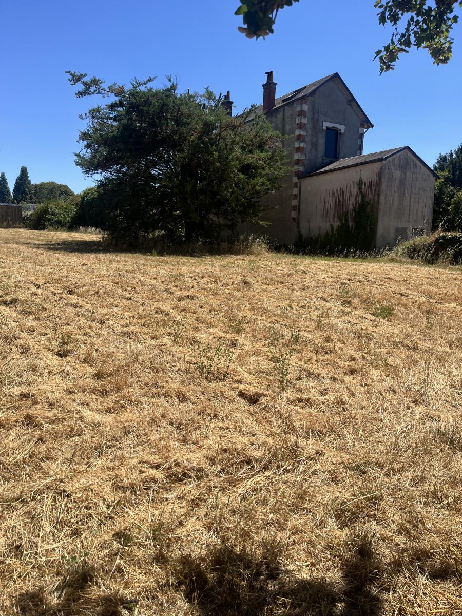 Réseau des notaires · à Chinon · 33 600 €
