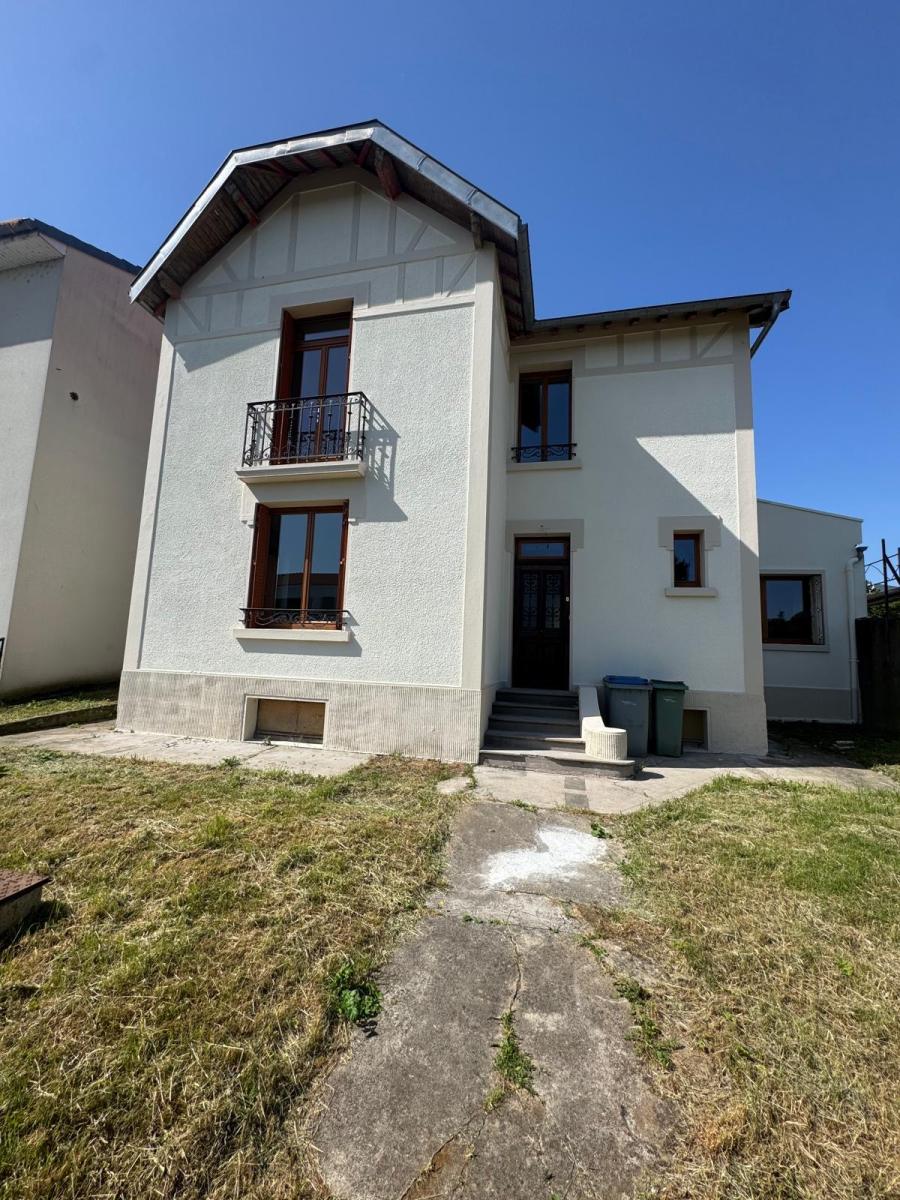 Maison 6 pièces 156 m² · à Frouard · 156 m² · 252 000 €