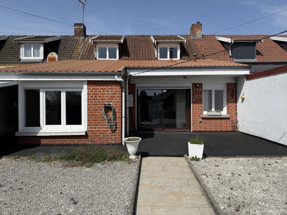 Maison 5 pièces 87 m² · à Isbergues · 86,6 m² · 100 000 €