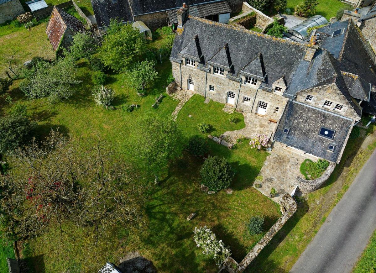 Maison 7 pièces 270 m² · à Pont-Scorff · 270 m² · 499 000 €