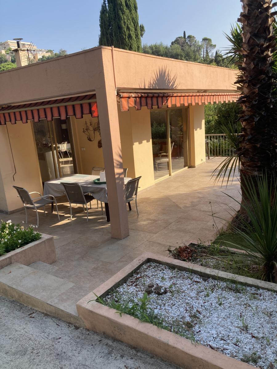 Maison 174 m² · à Mandelieu-la-Napoule · 174 m² · 990 000 €