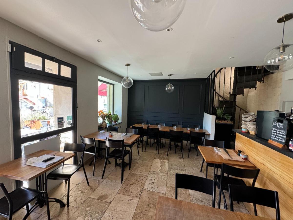 Local commercial 92 m² · à Fontvieille · 92 m² · 397 100 €