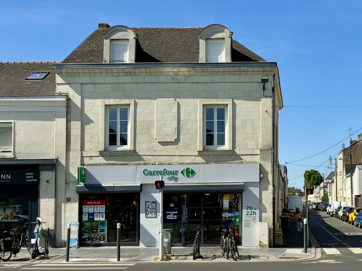 Immeuble 6 pièces 373 m² · à Angers · 373 m² · 995 600 €