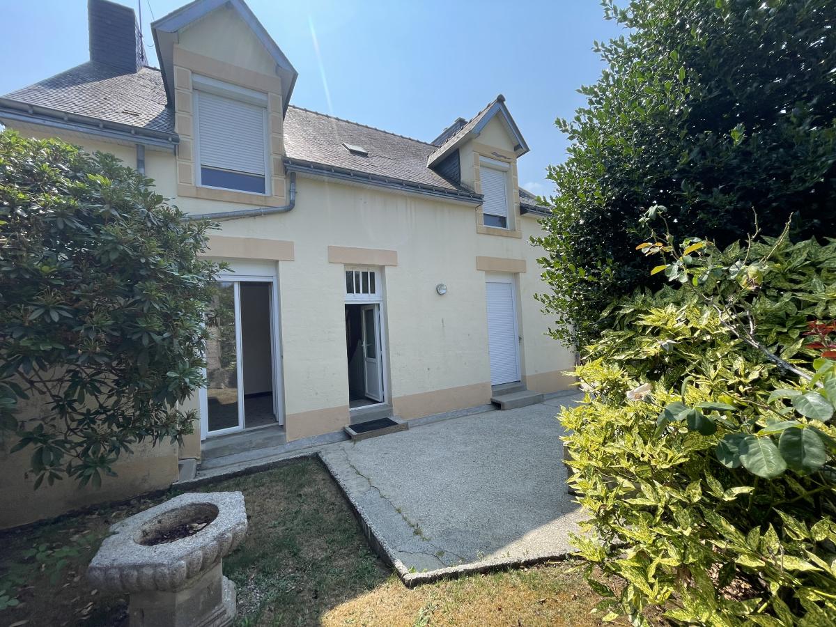 Maison 7 pièces 129 m² · à Le Faouët · 129 m² · 138 105 €
