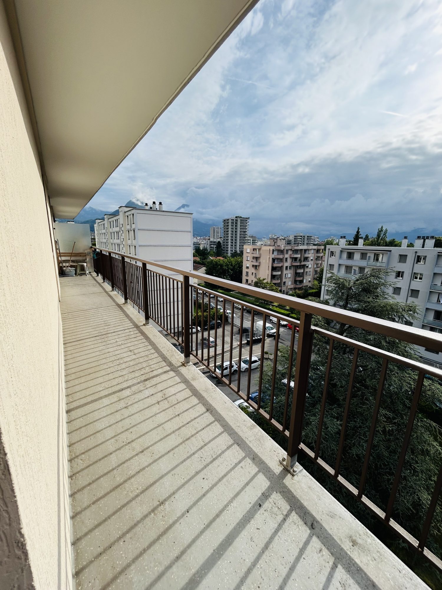 Appartement 3 pièces 69 m² · à Grenoble · 68,7 m² · 138 000 €